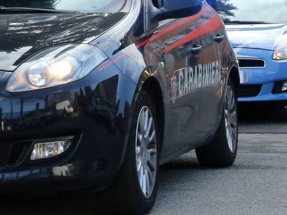 Napoli, camorristi con reddito di cittadinanza: maxi blitz dei carabinieri Napoli, camorristi con reddito di cittadinanza: maxi blitz dei carabinieri