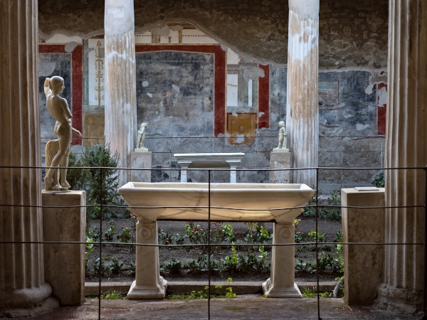 A Pompei aperture straordinarie ogni giorno di Domus chiuse al pubblico