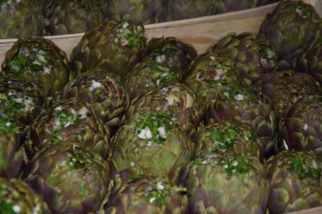 La sagra del carciofo IGP di Paestum con sette giorni di festa