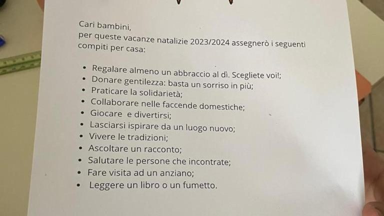 Potenza, i compiti per le vacanze al comprensivo di Bella: “Abbracci, gentilezza e solidarietà” Potenza, i compiti per le vacanze al comprensivo di Bella: “Abbracci, gentilezza e solidarietà”