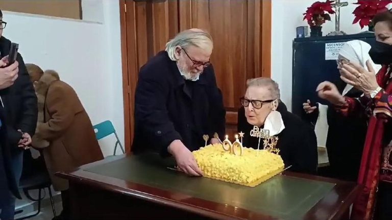 I 90 anni di Raffaele Nogaro, vescovo emerito di Caserta I 90 anni di Raffaele Nogaro, vescovo emerito di Caserta