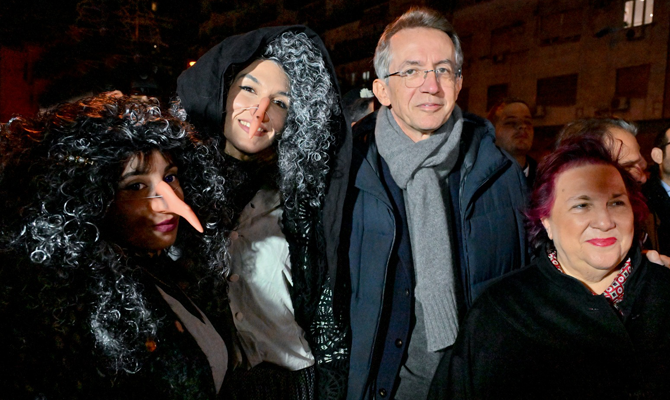 L’Epifania a Piazza Mercato – Fiera del Giocattolo e della Calza L’Epifania a Piazza Mercato – Fiera del Giocattolo e della Calza