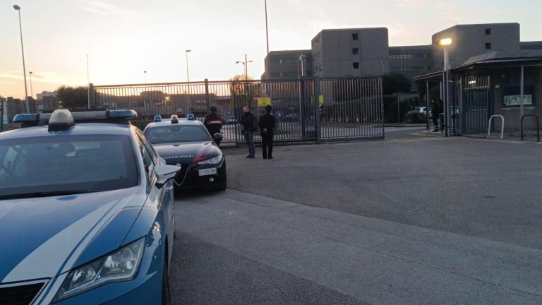 Mancato permesso di visita al fratello in ospedale: disordini nel carcere di Santa Maria Capua Vetere Mancato permesso di visita al fratello in ospedale: disordini nel carcere di Santa Maria Capua Vetere