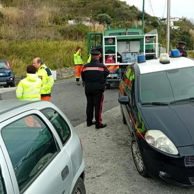 Antonella Di Massa, scomparsa a Ischia e trovata morta dopo 10 giorni: “Aveva reagito al terremoto e all’alluvione” Antonella Di Massa, scomparsa a Ischia e trovata morta dopo 10 giorni: “Aveva reagito al terremoto e all’alluvione”