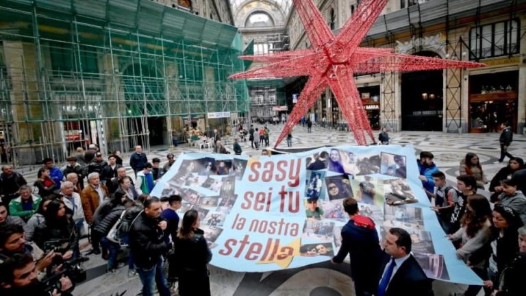 Crollo in galleria a Napoli, processo d’appello al via ad aprile per la tragedia in cui morì Salvatore Giordano Crollo in galleria a Napoli, processo d’appello al via ad aprile per la tragedia in cui morì Salvatore Giordano