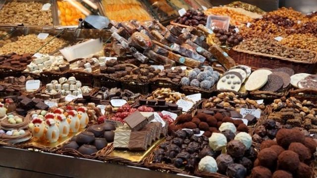 Eurochocolate Celebra 30 Anni ad Avellino con Iginio Massari a San Valentino Eurochocolate Celebra 30 Anni ad Avellino con Iginio Massari a San Valentino