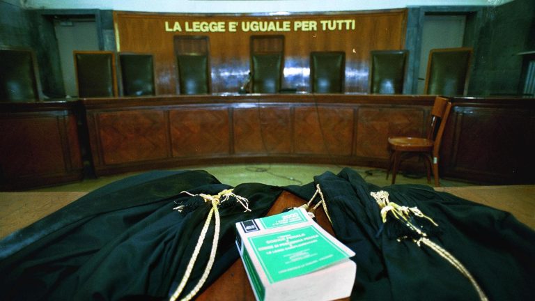 Napoli, si aggrava la posizione di Marino junior: per il pm è un capoclan a Secondigliano Napoli, si aggrava la posizione di Marino junior: per il pm è un capoclan a Secondigliano