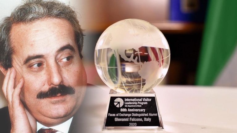 Il Consolato Usa di Napoli ricorda Giovanni Falcone: “Pioniere della cooperazione internazionale contro il crimine” Il Consolato Usa di Napoli ricorda Giovanni Falcone: “Pioniere della cooperazione internazionale contro il crimine”