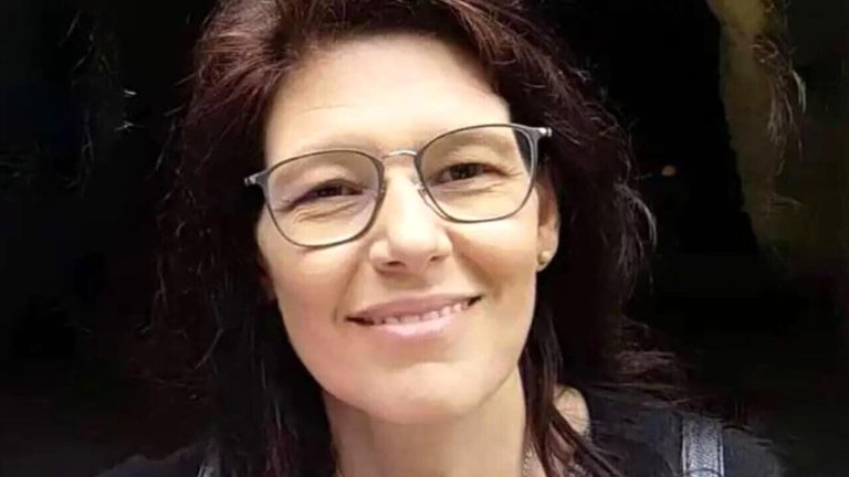 Ischia, la morte di Antonella, il marito: “Si scopra chi l’ha aiutata, voglio arrivare alla verità” Ischia, la morte di Antonella, il marito: “Si scopra chi l’ha aiutata, voglio arrivare alla verità”