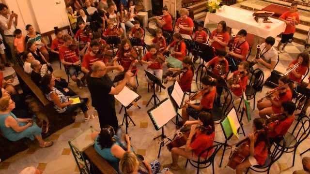 La Bellezza contro la Violenza: concerto gratuito per Giovanbattista nella Basilica di San Giacomo degli Spagnoli a Napoli La Bellezza contro la Violenza: concerto gratuito per Giovanbattista nella Basilica di San Giacomo degli Spagnoli a Napoli