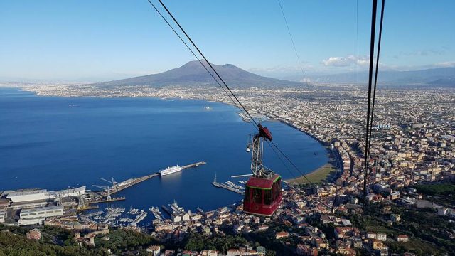 La funivia del Monte Faito riparte: uno straordinario percorso di 8 minuti dal mare alla montagna
