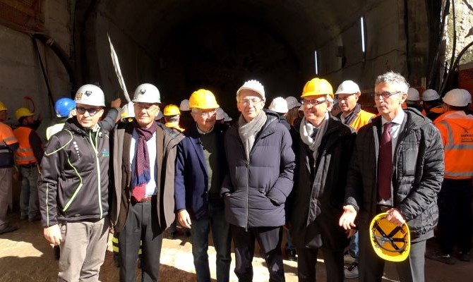 Metropolitana, completato il collegamento tra le stazioni di Poggioreale e Capodichino