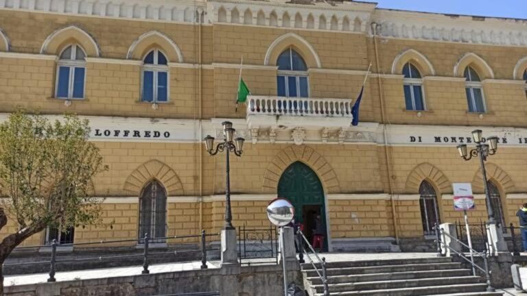Sciolti per camorra i consigli comunali di Quindici e Monteforte Irpino