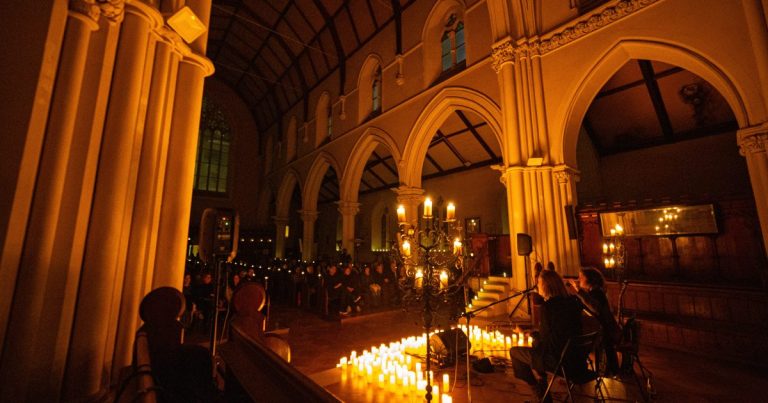 Concerto a Lume di Candela a Napoli nella Chiesa Anglicana di Chiaia Concerto a Lume di Candela a Napoli nella Chiesa Anglicana di Chiaia