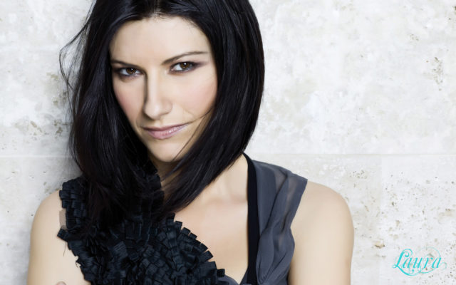 Laura Pausini in concerto a Eboli: Biglietti Disponibili per il Tour Mondiale 2024 Laura Pausini in concerto a Eboli: Biglietti Disponibili per il Tour Mondiale 2024