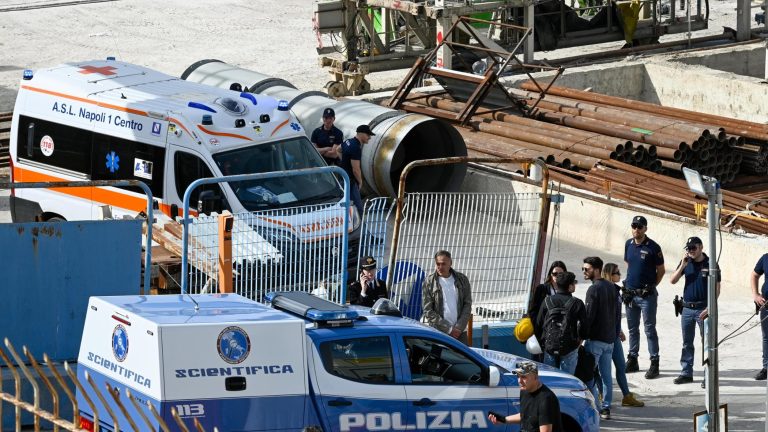 Incidenti lavoro: domani sciopero 8 ore in cantieri metro Napoli Incidenti lavoro: domani sciopero 8 ore in cantieri metro Napoli