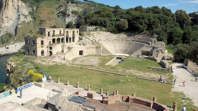 Madre Mare: Visita Teatralizzata al Parco Archeologico del Pausilypon