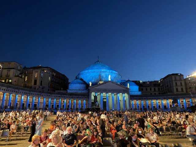Cosa fare a Napoli durante la settimana dal 24 al 29 giugno 2024: il Lunedì di Napoli da Vivere Cosa fare a Napoli durante la settimana dal 24 al 29 giugno 2024: il Lunedì di Napoli da Vivere