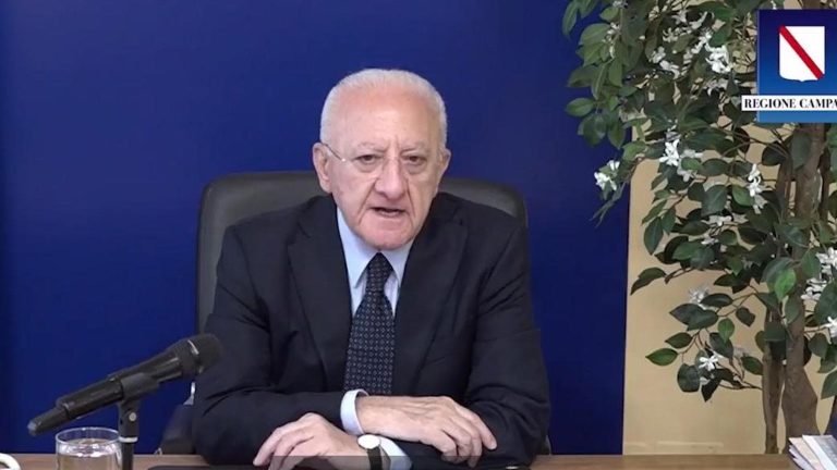 De Luca: “Autonomia differenziata, la Campania ha guidato la battaglia. Napoli la sto difendendo io”