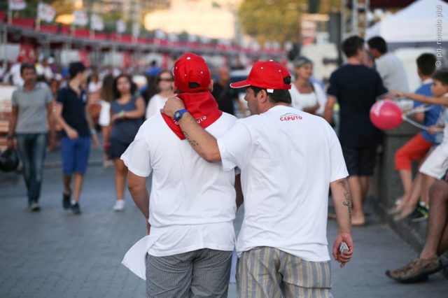 Pizza Village Napoli: 10 giorni di festa, pizza e show alla Mostra d’Oltremare Pizza Village Napoli: 10 giorni di festa, pizza e show alla Mostra d’Oltremare