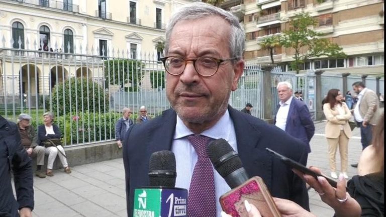 Aldo Policastro è il nuovo procuratore generale di Napoli Aldo Policastro è il nuovo procuratore generale di Napoli