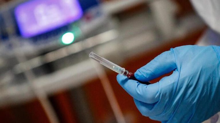 Badante killer confessa 4 omicidi con un mix letale di farmaci: “Aiutatemi a non uccidere più”