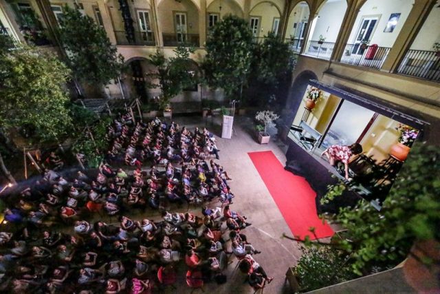 Cinema all’Aperto a Napoli: i film sotto le stelle dal 5 all’11 agosto 2024 Cinema all’Aperto a Napoli: i film sotto le stelle dal 5 all’11 agosto 2024