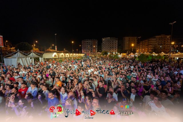 Grande festa della Pizza a Salerno con il Pitti Pizza & Friends alla Stazione Marittima Grande festa della Pizza a Salerno con il Pitti Pizza & Friends alla Stazione Marittima