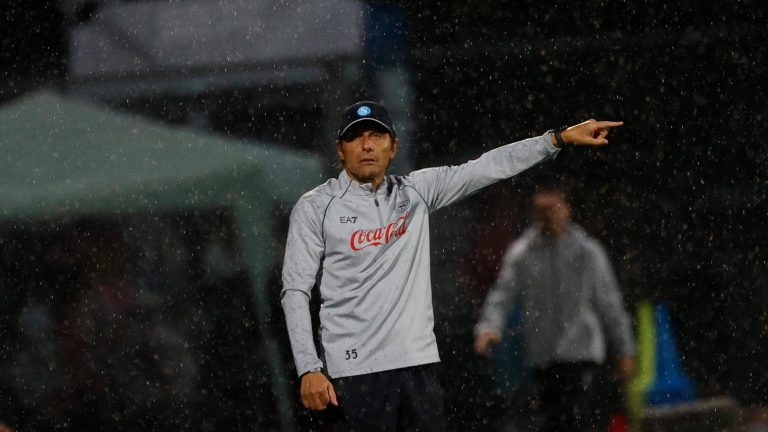 Il Napoli di Conte incassa la prima sconfitta: ko col Girona (2-0) Il Napoli di Conte incassa la prima sconfitta: ko col Girona (2-0)