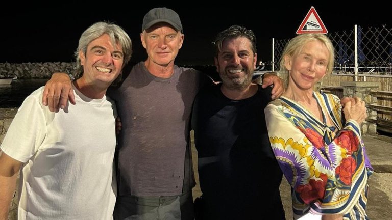 Sting e Trudie Styler tra Positano e Massa Lubrense, cena in riva al mare con pizza e fichi