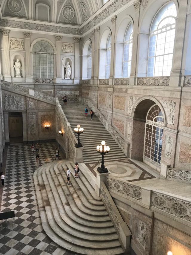 Weekend a Napoli: Eventi, Cose da fare, Spettacoli e Concerti dal 22 al 25 agosto 2024 Weekend a Napoli: Eventi, Cose da fare, Spettacoli e Concerti dal 22 al 25 agosto 2024