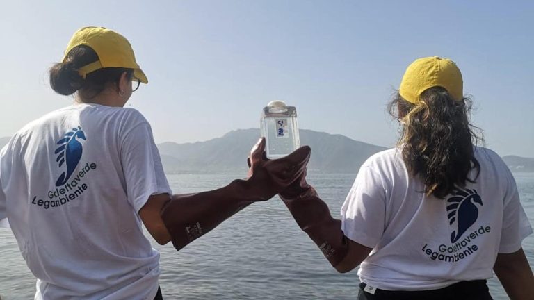 “Mare Monstrum”, maglia nera per la Campania: un reato ogni 14 chilometri di costa
