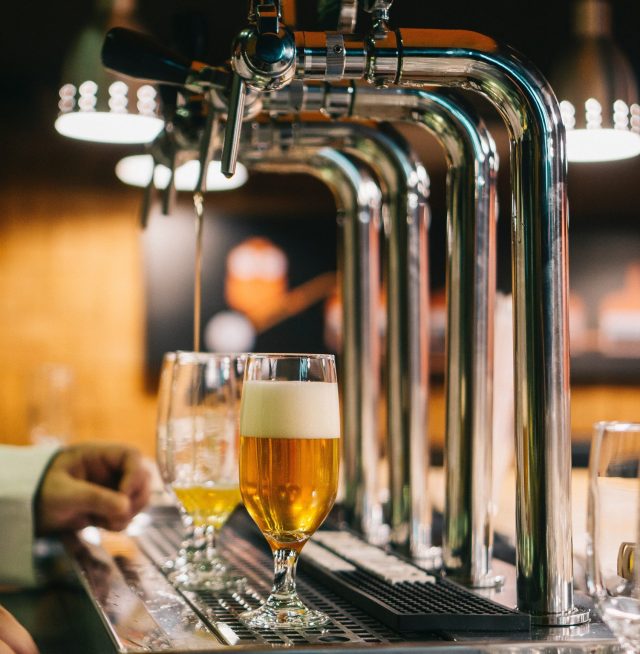 Birra e musica al Beer Fest 2024: concerti di Clementino, Enzo Avitabile, La Maschera e altri artisti Birra e musica al Beer Fest 2024: concerti di Clementino, Enzo Avitabile, La Maschera e altri artisti