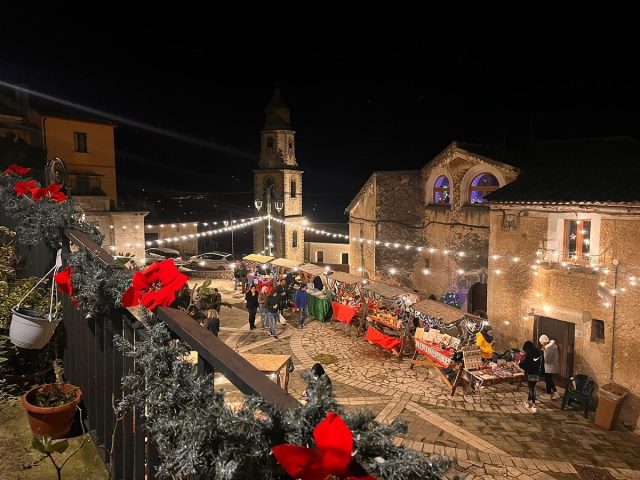 Sagra della Castagna a Sicignano degli Alburni (SA): gli ultimi due weekend di ottobre Sagra della Castagna a Sicignano degli Alburni (SA): gli ultimi due weekend di ottobre