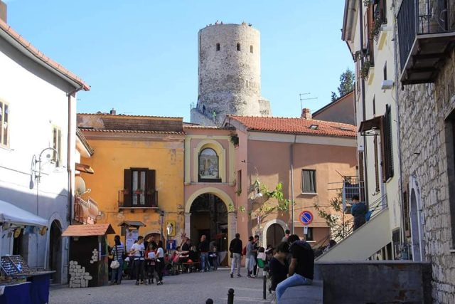 Weekend in Campania: eventi, cose da fare, spettacoli e concerti dal 10 al 13 ottobre 2024