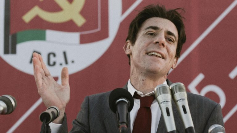 Napoli, Elio Germano presenta il film su Berlinguer col regista Andrea Segre