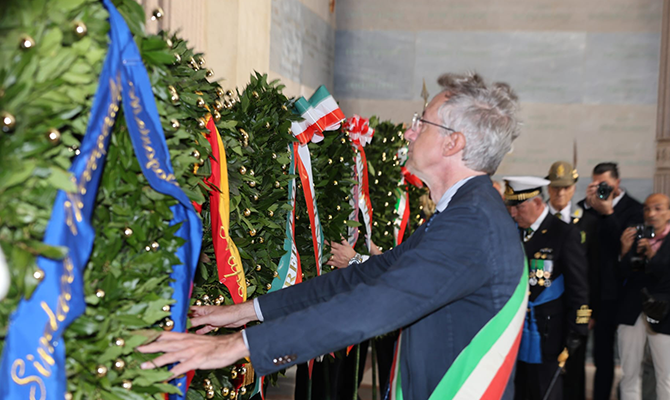 Nunziatella, cerimonia di presentazione della Statua dell’Allievo e del Calendario 2025 Nunziatella, cerimonia di presentazione della Statua dell’Allievo e del Calendario 2025