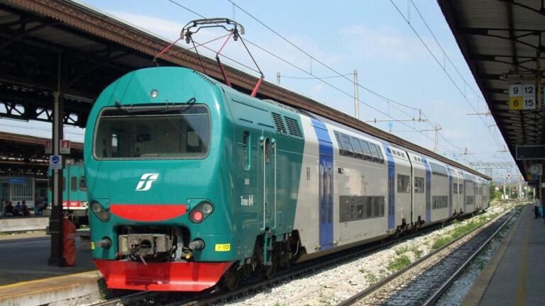 Caserta, aggredito capotreno in stazione