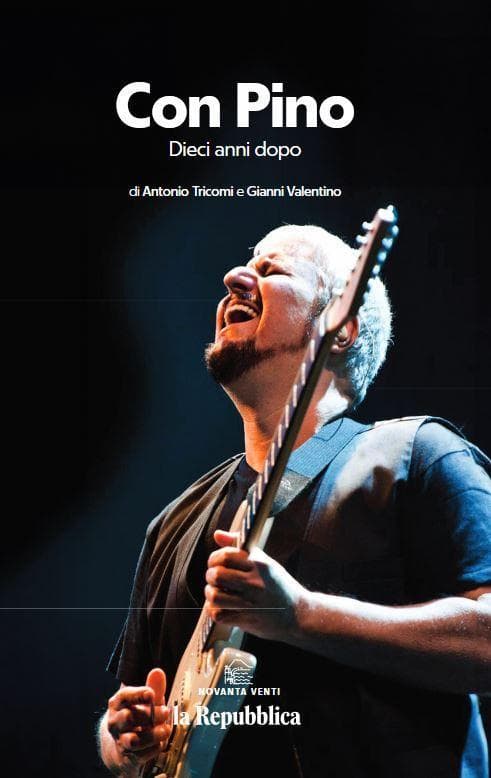 “Con Pino”, dieci anni dopo. Il libro gratis con Repubblica in edicola il 4 gennaio “Con Pino”, dieci anni dopo. Il libro gratis con Repubblica in edicola il 4 gennaio
