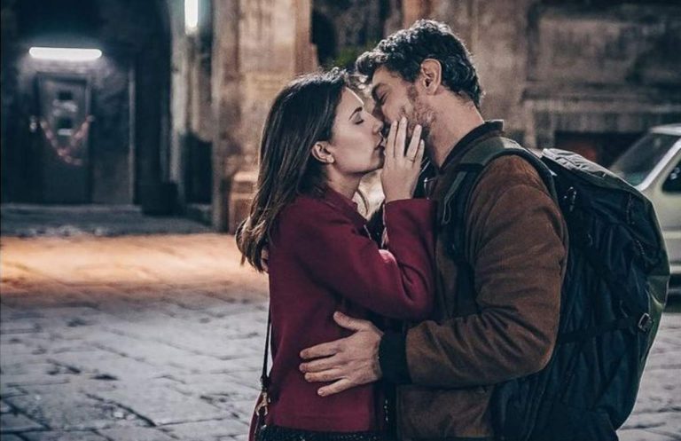 Mina Settembre 3, la Serie tv RAI ambientata a Napoli: anticipazioni della 2° puntata Mina Settembre 3, la Serie tv RAI ambientata a Napoli: anticipazioni della 2° puntata