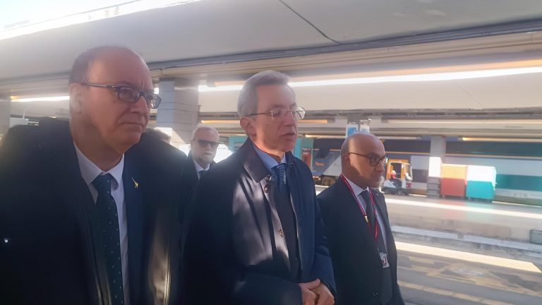 Campi Flegrei, Manfredi: “Se ci fosse allarme avvertiremmo i cittadini”. Valditara: “Scuole sicure”