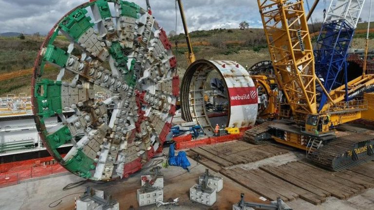 È partita “Partenope”, la prima talpa meccanica dell’Alta Velocità Salerno-Reggio Calabria