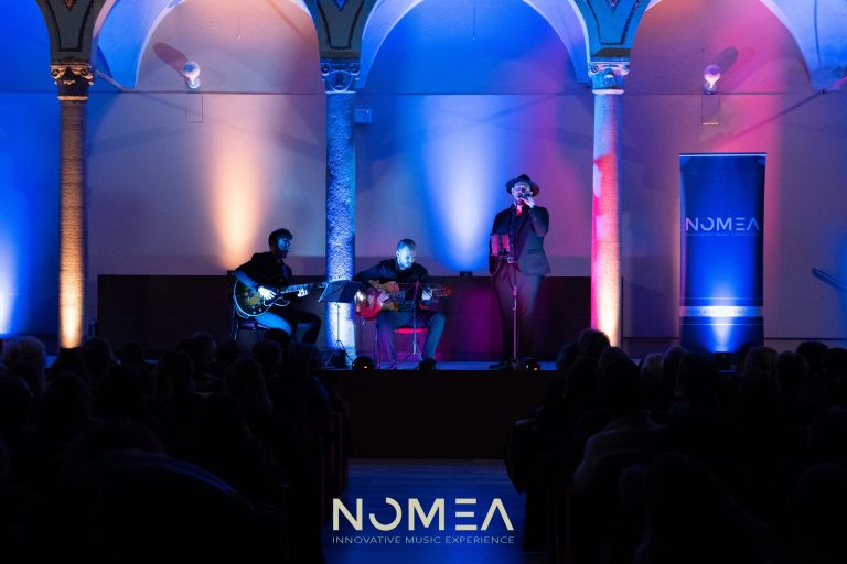 Massimo e Pino: la musica di Pino Daniele e l’anima di Massimo Troisi al Complesso di S. Maria La Nova