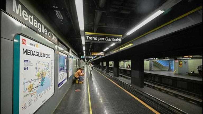Metropolitana in tilt, chiuso l’accordo: l’Anm verserà ai lavoratori le indennità arretrate