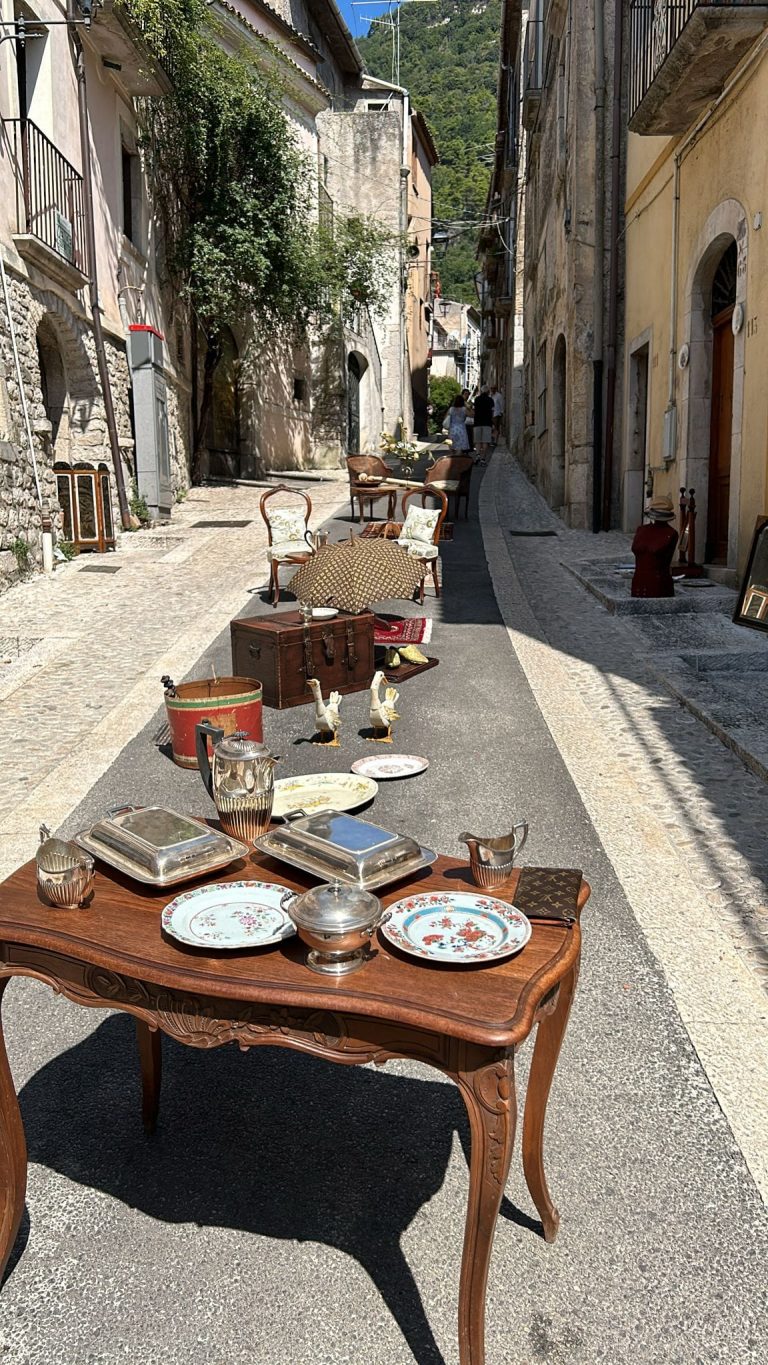 Fiera del Bagagliaio & MercAntico borgo di San Lorenzello (BN)
