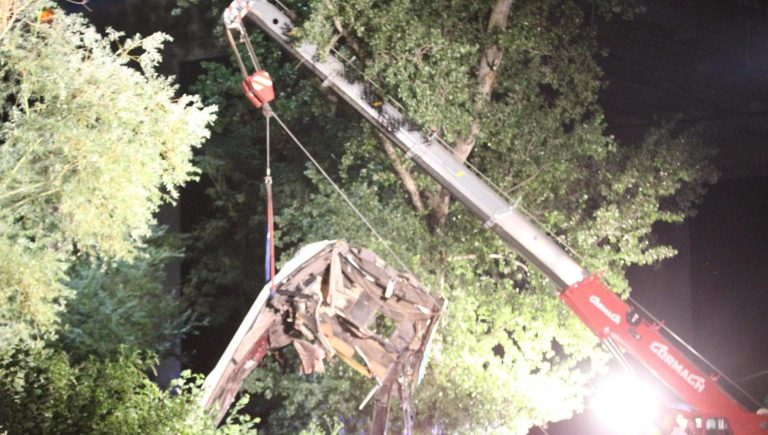 Irpinia, strage del bus sull’autostrada, definitiva la condanna per l’ex ad di Aspi Castellucci