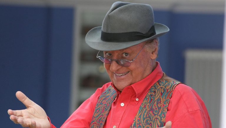 Renzo Arbore: “Il Conservatorio mi premia per aver diffuso canzone e cultura napoletana”