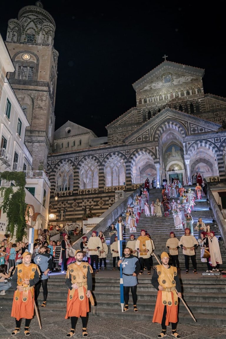 Ad Amalfi la 70ª Regata delle Antiche Repubbliche Marinare Ad Amalfi la 70ª Regata delle Antiche Repubbliche Marinare