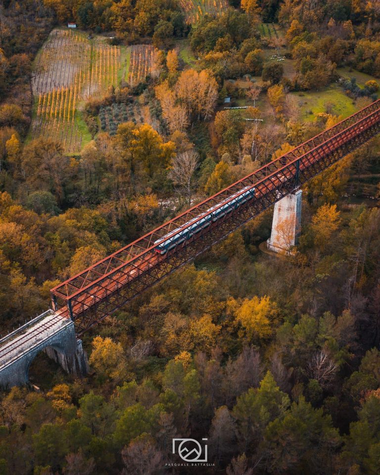 Irpinia Express a Maggio 2025: i viaggi in Treno Storico tra borghi e paesaggi stupendi Irpinia Express a Maggio 2025: i viaggi in Treno Storico tra borghi e paesaggi stupendi