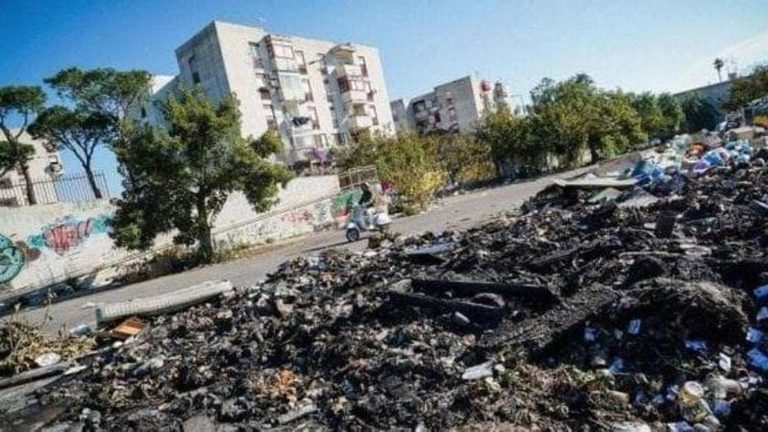 Campania, lotta ai reati ambientali: intesa tra procure, nasce il super pool